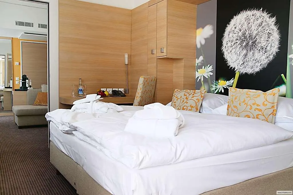 H+ Hotel Zuerich 4*, Zürich Schweiz